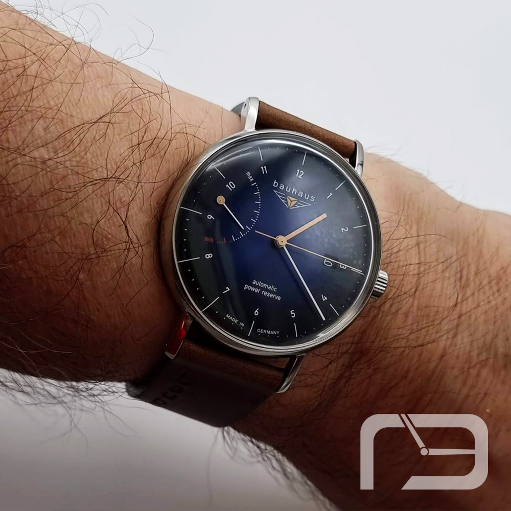 Bauhaus Power Reserve 2160-3 – Relojes exclusivos