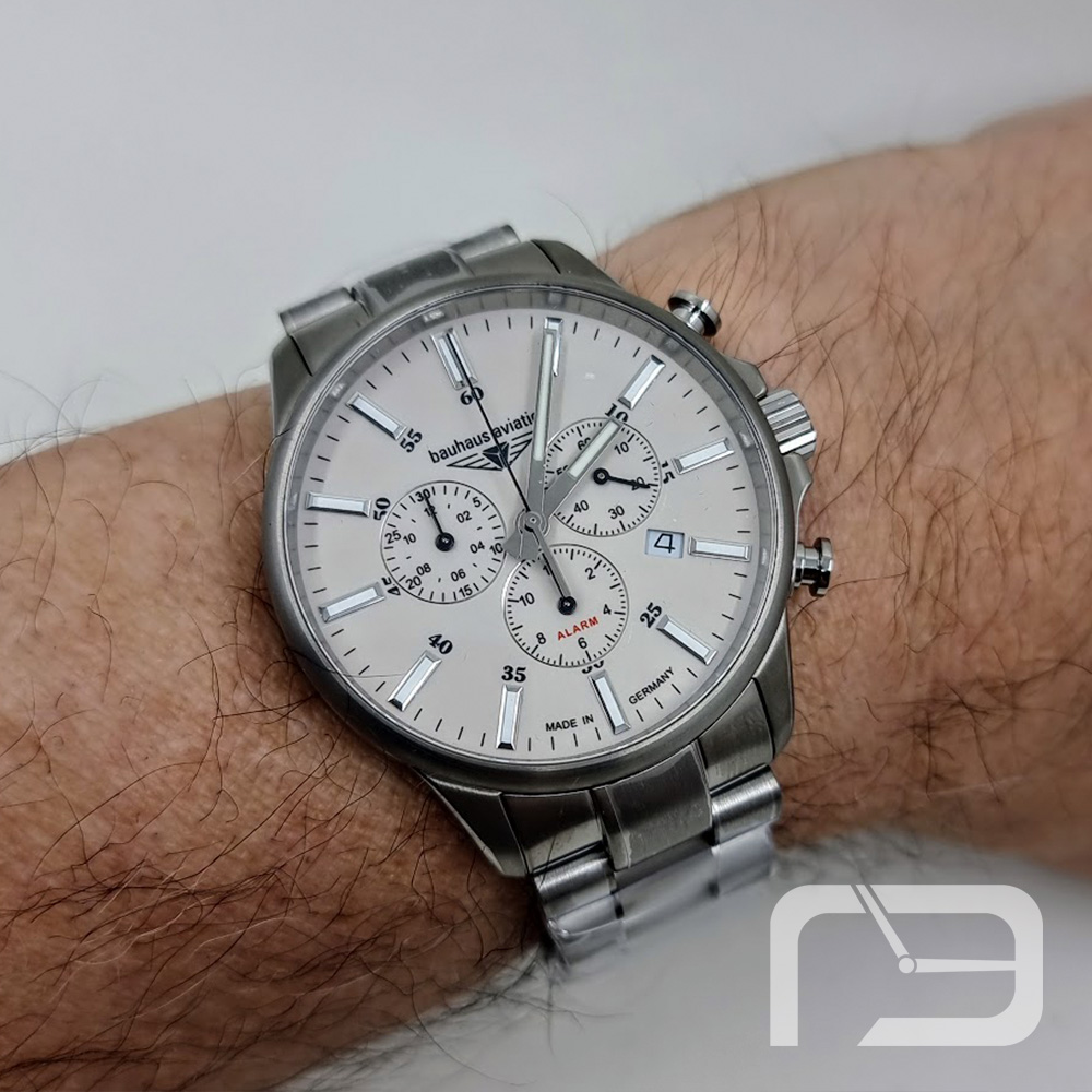 2880M-5 Relojes Alarm Bauhaus exclusivos – Aviation Chronograph Titanium