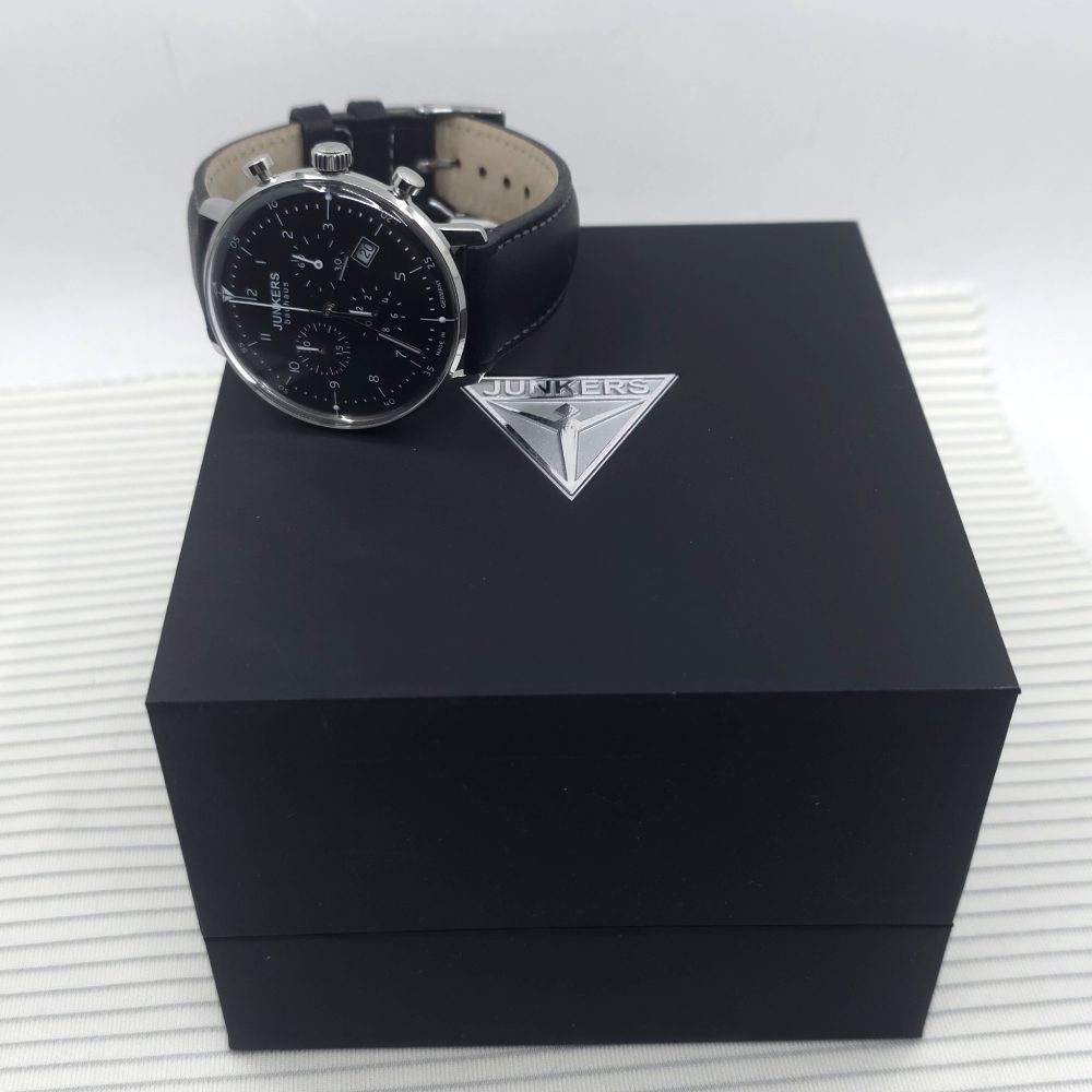 JUNKERS Bauhaus クロノグラフ時計 6086-5QZ-203547 Relojes